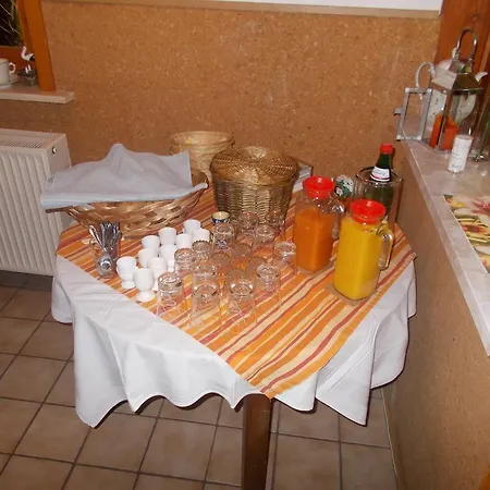 酒店 Wiedaer Huette 韦耶达